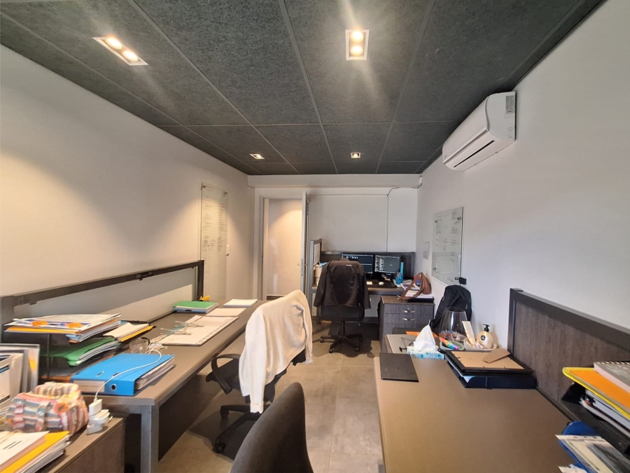 To Let commercial Property for Rent in Melodie North West